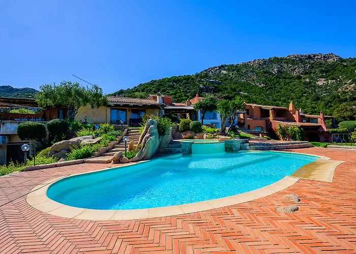 ヴィラ Sardinia Family - Carmen With Sea View And Pool *