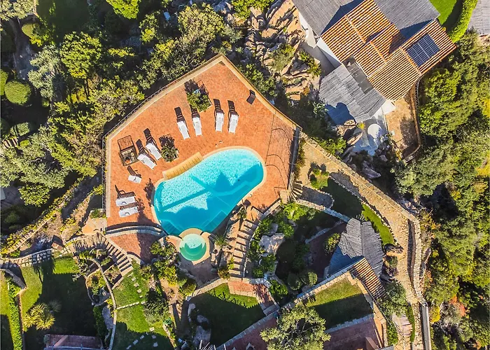 ヴィラ Sardinia Family - Carmen With Sea View And Pool ポルト・チェルボ