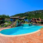 Villa Sardinia Family - Carmen With Sea View And Pool *
