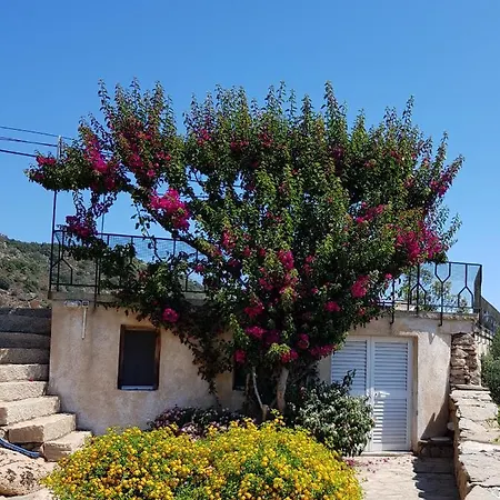 Sardinia Family - Carmen With Sea View And Pool فيلة