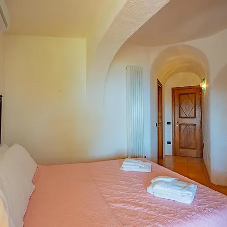 Sardinia Family - Carmen With Sea View And Pool فيلة بورتو كيرفو